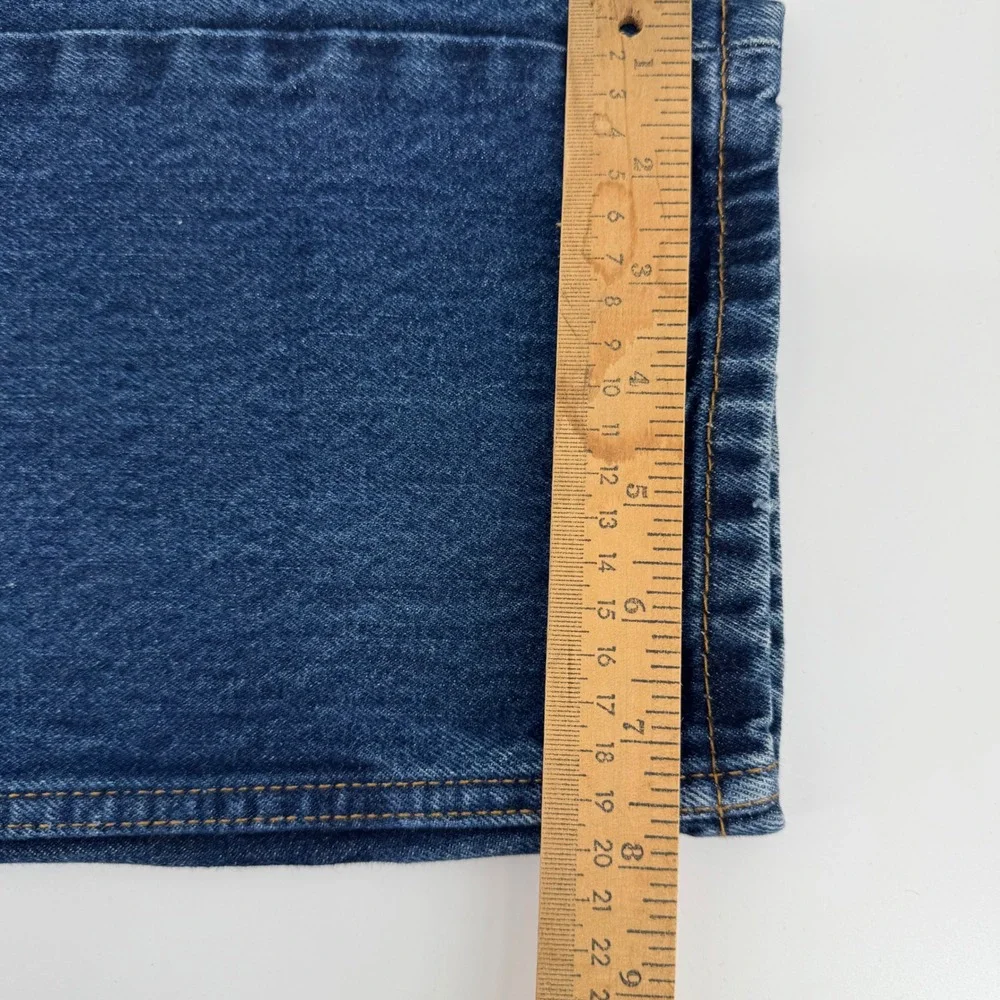 Levi's 505 Regular Fit Jeans Mens 32x30 Dark Wash Blue Straight Leg Denim